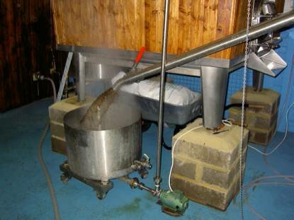 Wort run off into the underback at Buntingford Brewery